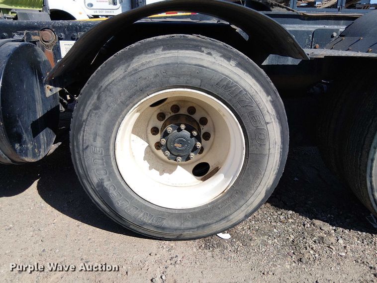 image for item YA2503 2008 Kalmar  Ottawa yard truck