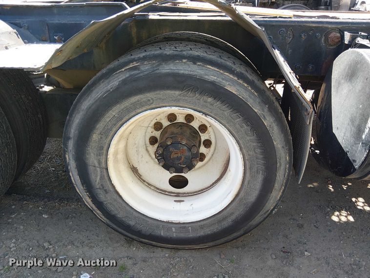 image for item YA2503 2008 Kalmar  Ottawa yard truck