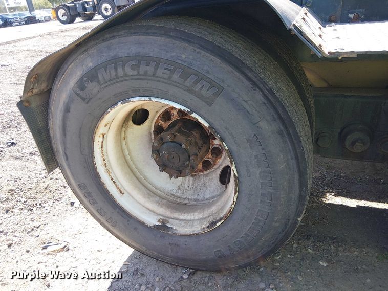 image for item YA2503 2008 Kalmar  Ottawa yard truck