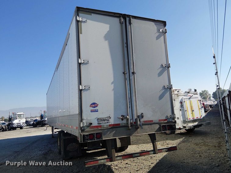 image for item YA2538 2018 Utility VS2DX dry van trailer