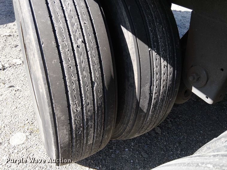 image for item YA2538 2018 Utility VS2DX dry van trailer