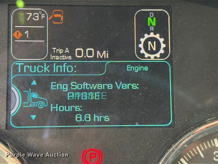 image for item YA2563 2018 Kenworth T680 semi truck