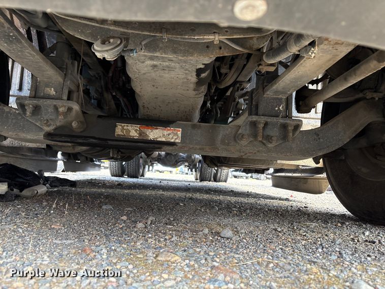 image for item YA2622 2020 International LT625 semi truck