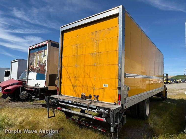 image for item YA2624 2018 Freightliner Business Class M2 box truck