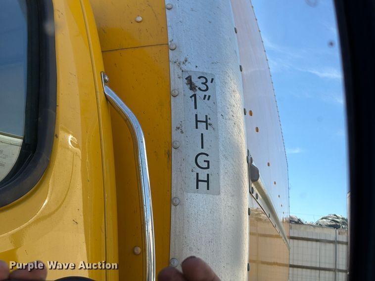 image for item YA2624 2018 Freightliner Business Class M2 box truck