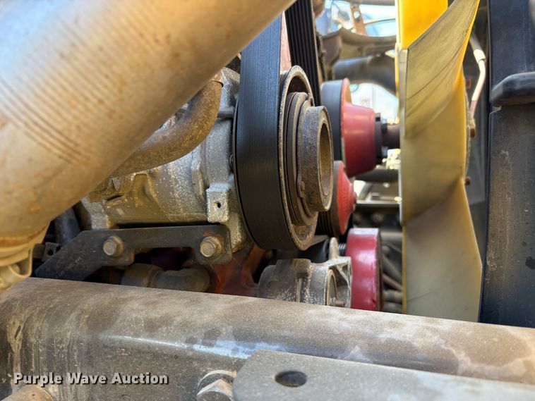 image for item YA2624 2018 Freightliner Business Class M2 box truck