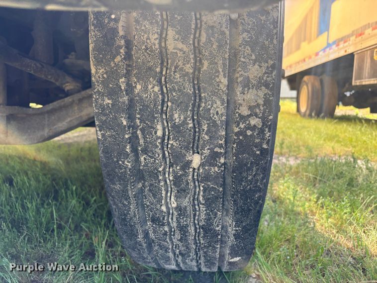 image for item YA2624 2018 Freightliner Business Class M2 box truck