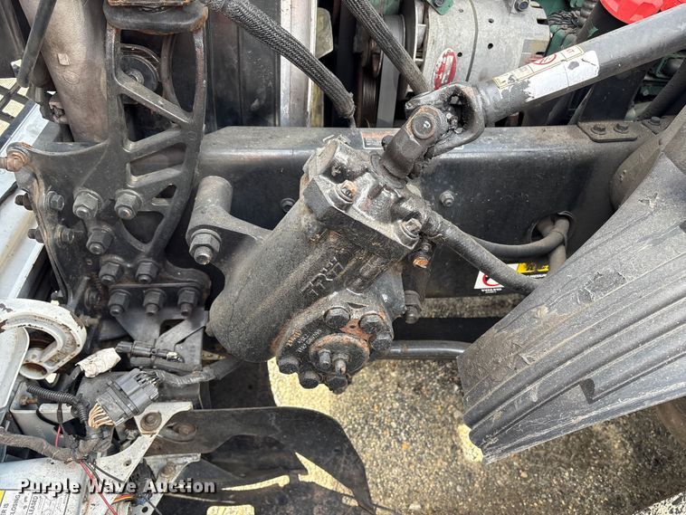 image for item YA2724 2018 Volvo VNL semi truck