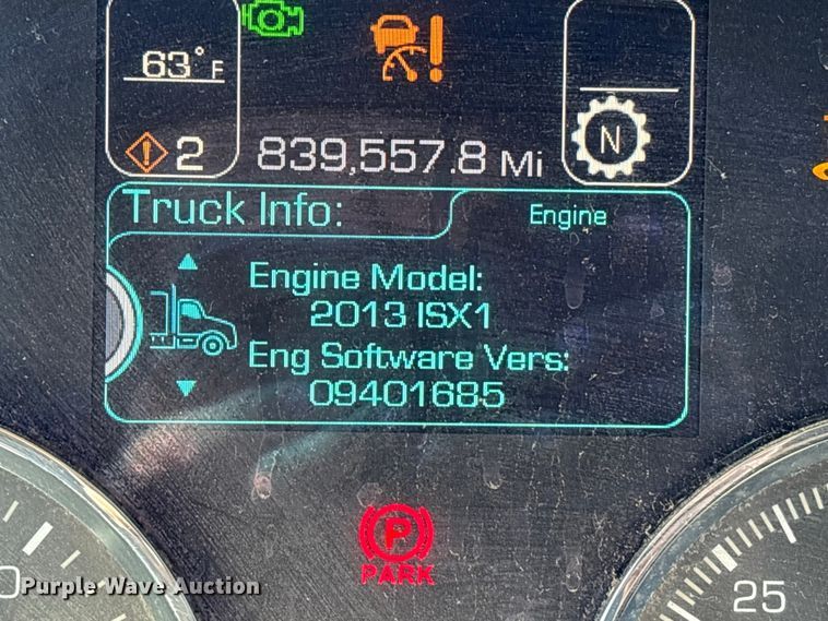 image for item YA2759 2017 Kenworth T680 semi truck