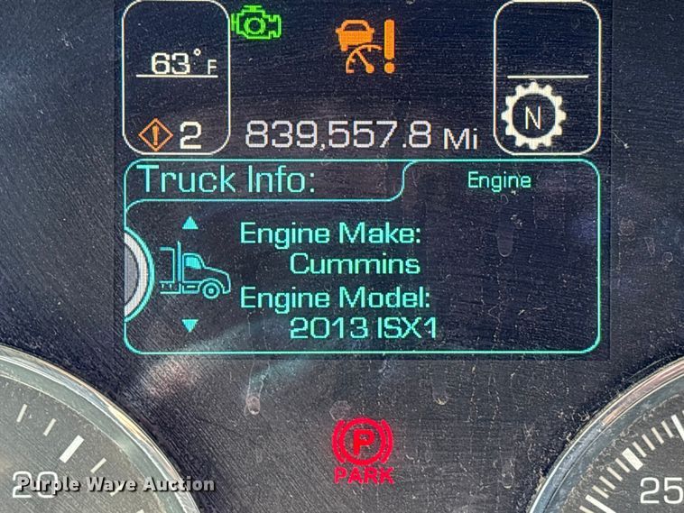image for item YA2759 2017 Kenworth T680 semi truck