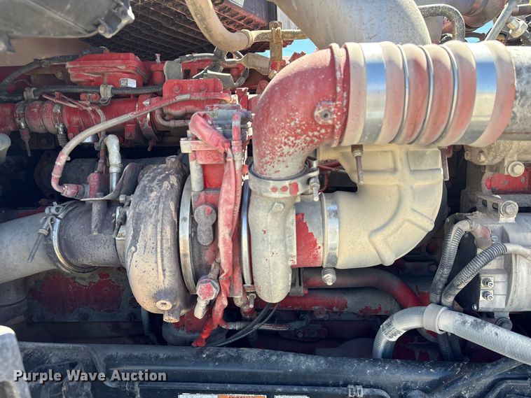 image for item YA2759 2017 Kenworth T680 semi truck