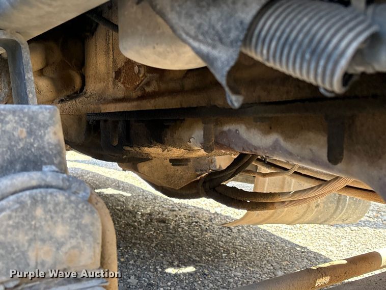 image for item YA2759 2017 Kenworth T680 semi truck