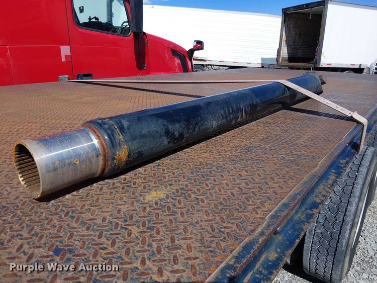 image for item YA2760 2017 Mack GU813 flatbed truck