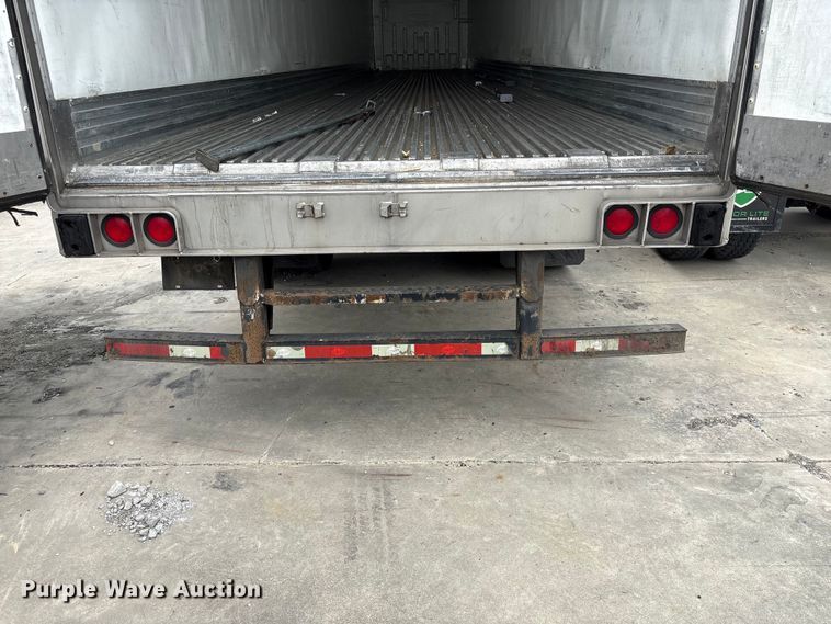 image for item YA2871 2017 Utility VS2RA refrigerated van trailer