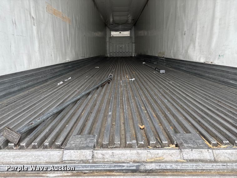 image for item YA2871 2017 Utility VS2RA refrigerated van trailer