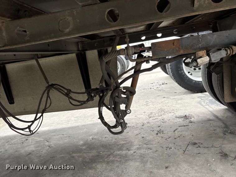 image for item YA2871 2017 Utility VS2RA refrigerated van trailer
