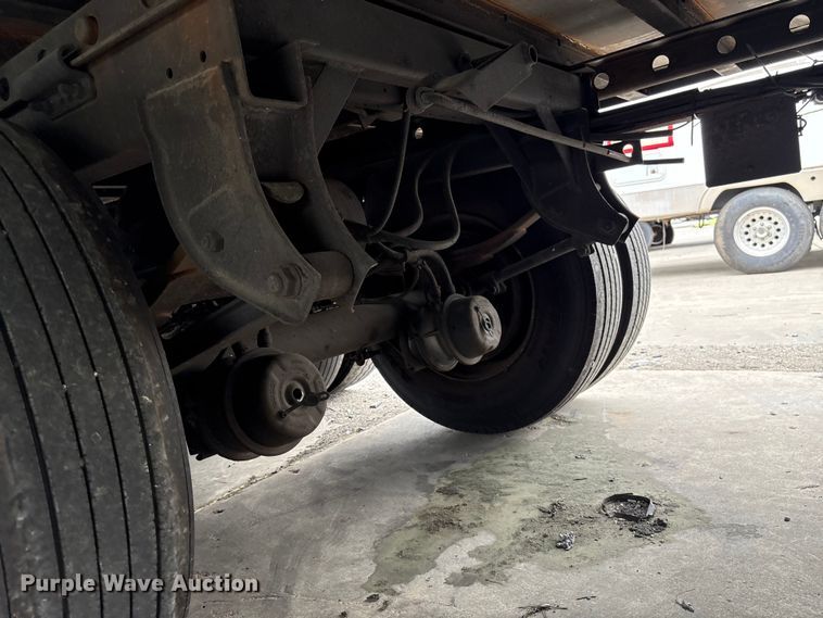 image for item YA2871 2017 Utility VS2RA refrigerated van trailer