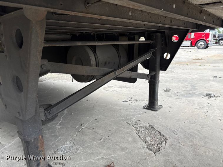 image for item YA2871 2017 Utility VS2RA refrigerated van trailer