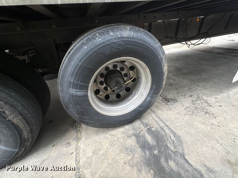 image for item YA2871 2017 Utility VS2RA refrigerated van trailer