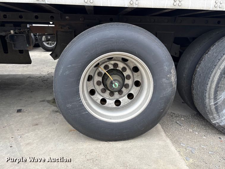 image for item YA2871 2017 Utility VS2RA refrigerated van trailer