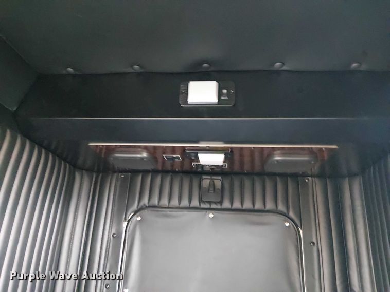 image for item YA2877 2025 Kenworth W900 semi truck