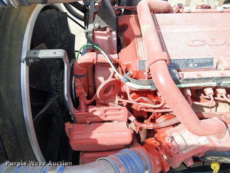 image for item YA2877 2025 Kenworth W900 semi truck