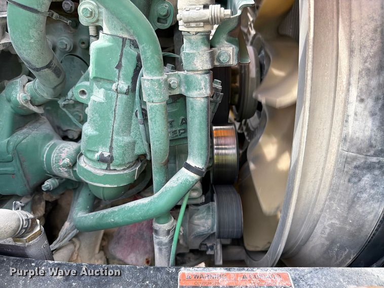 image for item YA2987 2017 Volvo VNL semi truck