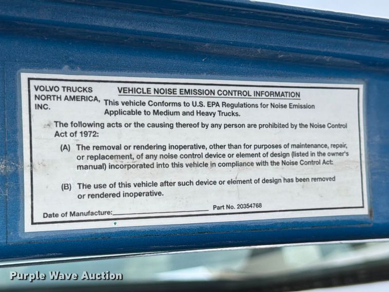 image for item YA2987 2017 Volvo VNL semi truck