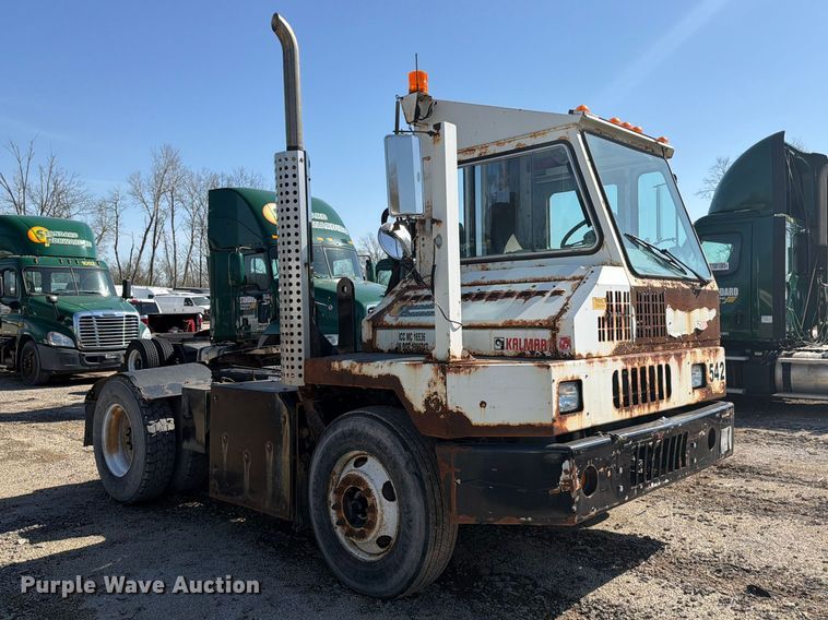 image for item YA2998 2011 Kalmar  Ottawa yard truck
