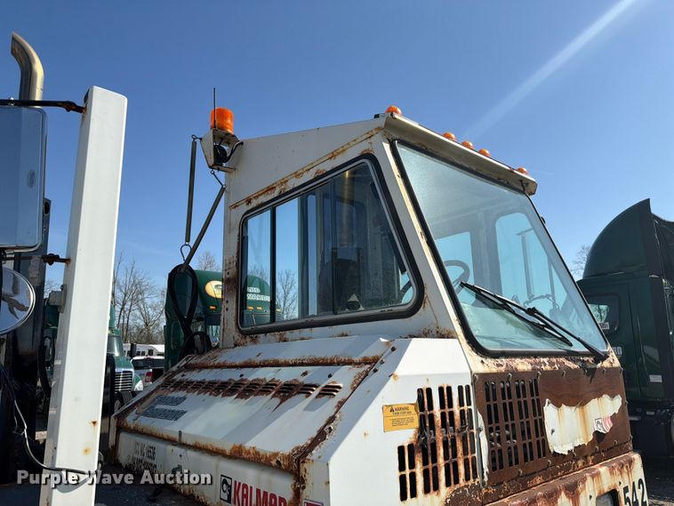 image for item YA2998 2011 Kalmar  Ottawa yard truck