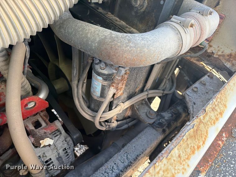 image for item YA2998 2011 Kalmar  Ottawa yard truck