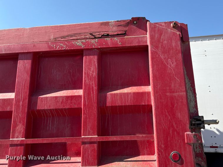 image for item YA3013 2015 Kenworth T880 dump truck