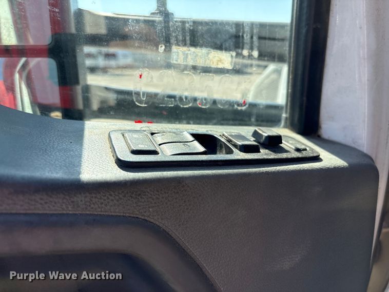 image for item YA3013 2015 Kenworth T880 dump truck