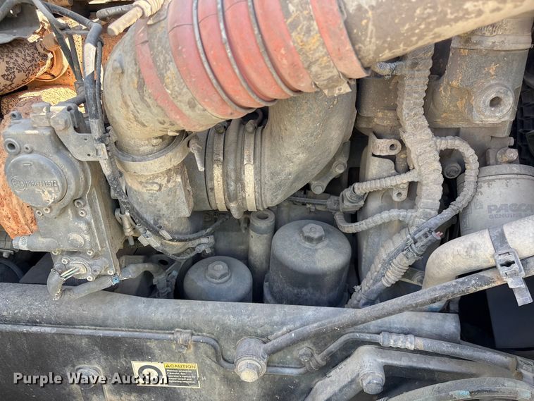 image for item YA3013 2015 Kenworth T880 dump truck