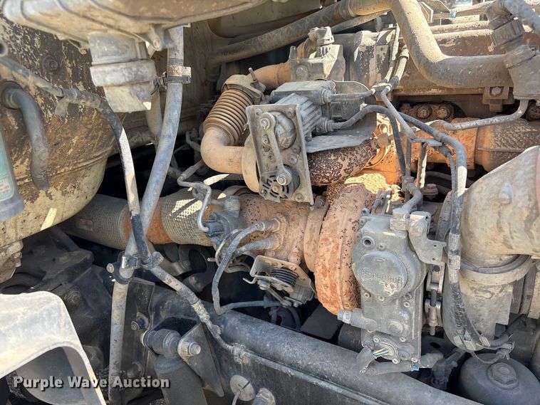 image for item YA3013 2015 Kenworth T880 dump truck