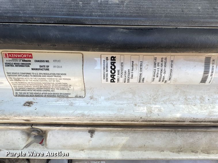 image for item YA3013 2015 Kenworth T880 dump truck