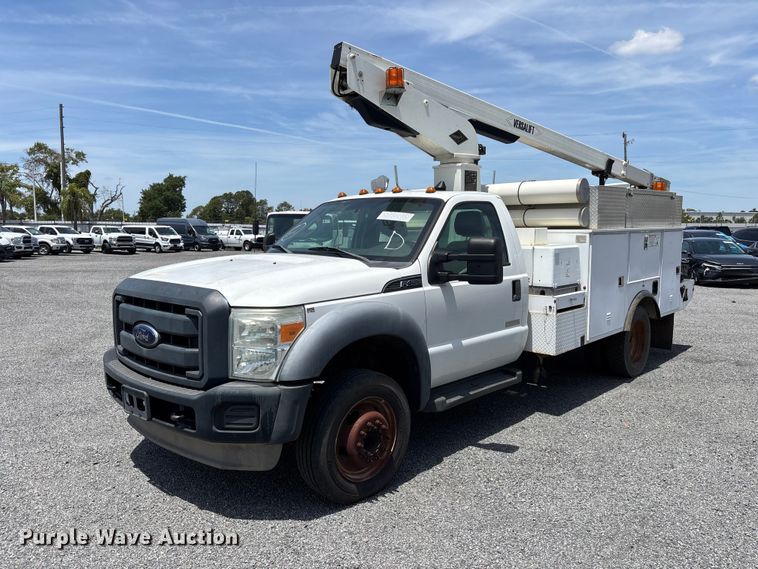 image for item YA3062 2013 Ford F450 Super Duty bucket truck