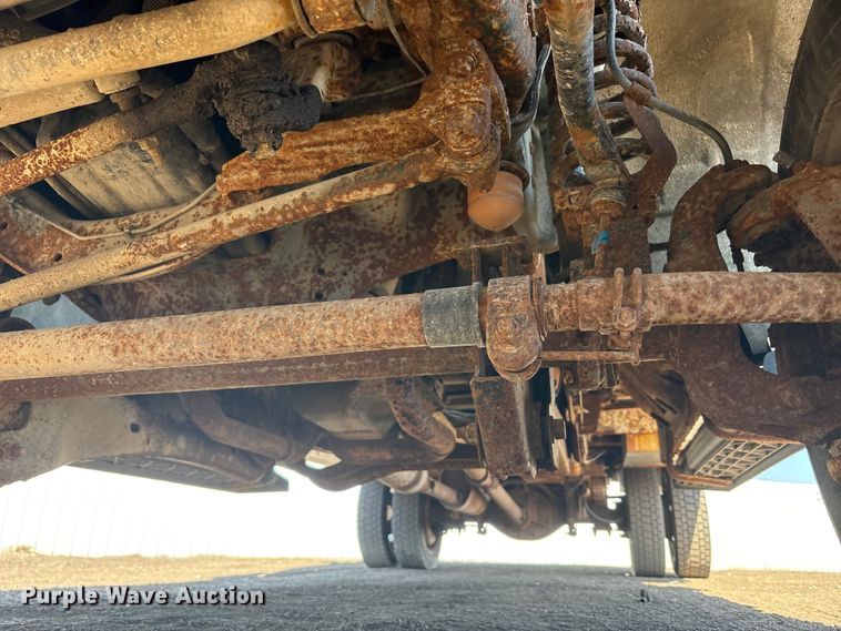 image for item YA3072 2015 Ford F450 Super Duty bucket truck