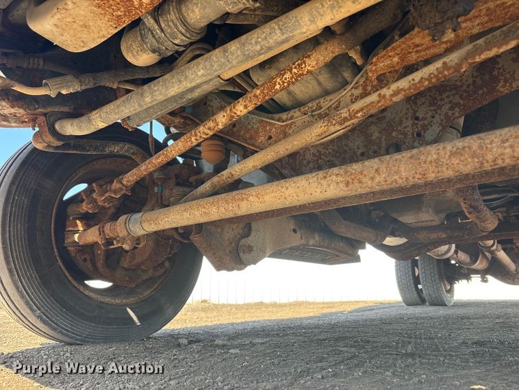 image for item YA3072 2015 Ford F450 Super Duty bucket truck