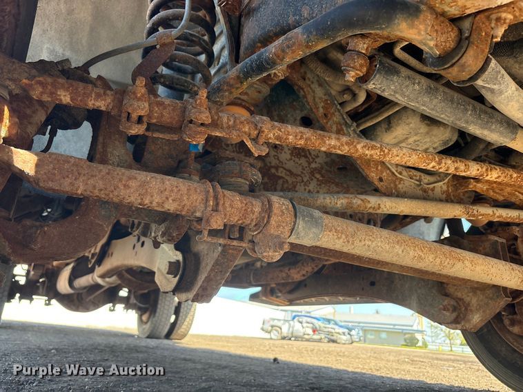 image for item YA3072 2015 Ford F450 Super Duty bucket truck
