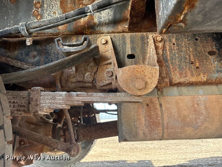 image for item YA3072 2015 Ford F450 Super Duty bucket truck