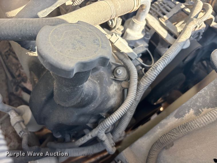 image for item YA3072 2015 Ford F450 Super Duty bucket truck