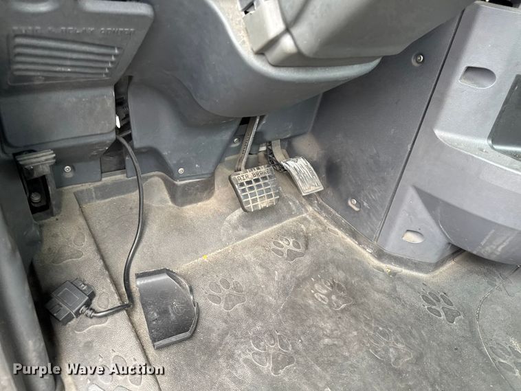 image for item YA3114 2016 Mack CXU613 semi truck