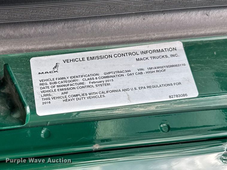 image for item YA3114 2016 Mack CXU613 semi truck