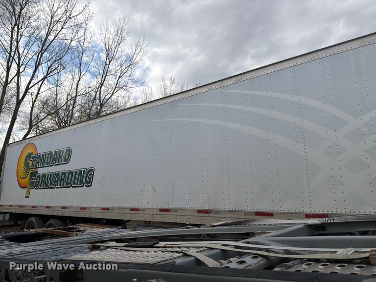 image for item YA3118 2003 Trailmobile dry van trailer