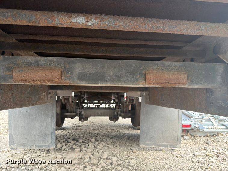 image for item YA3118 2003 Trailmobile dry van trailer