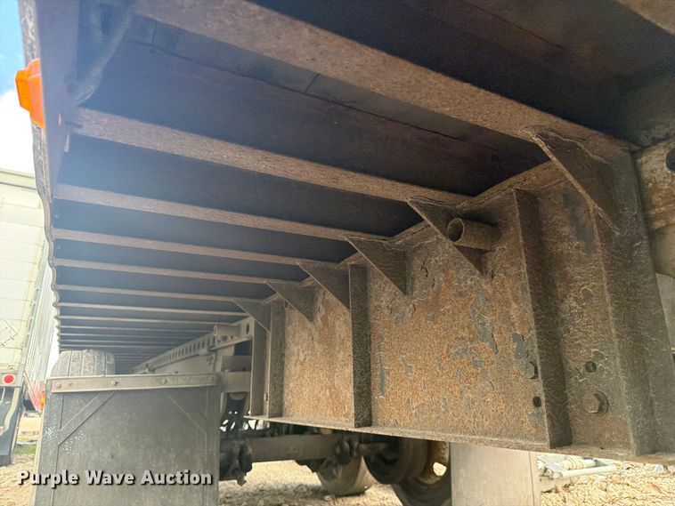image for item YA3118 2003 Trailmobile dry van trailer