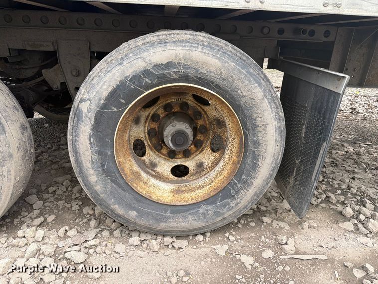 image for item YA3118 2003 Trailmobile dry van trailer