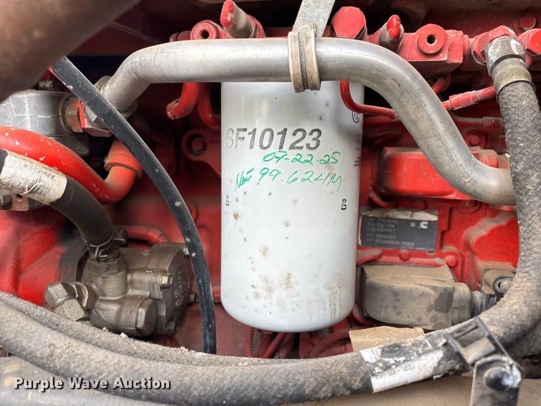 image for item YA3155 2016 Kenworth T880 semi truck
