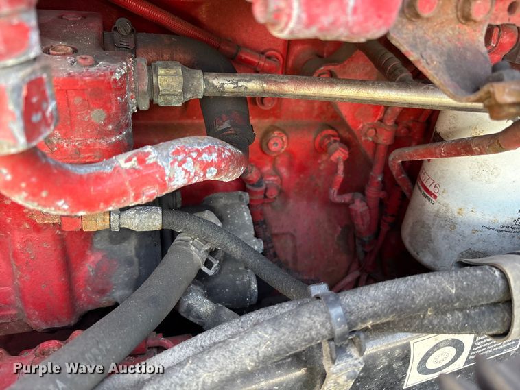 image for item YA3161 2015 Kenworth T880 semi truck